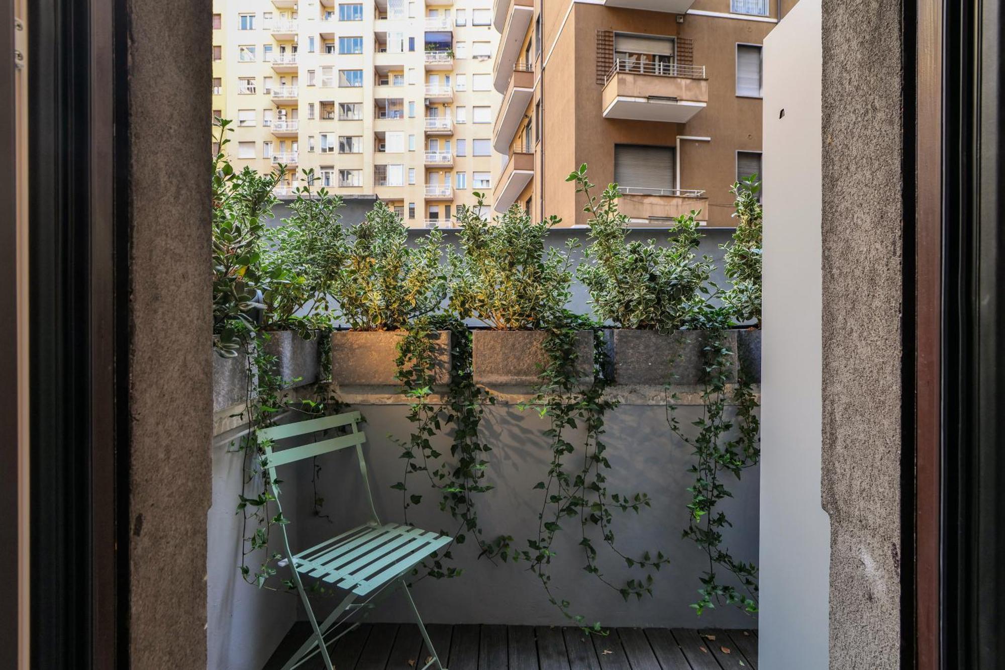 Elegant In Repubblica Brera Apartment
